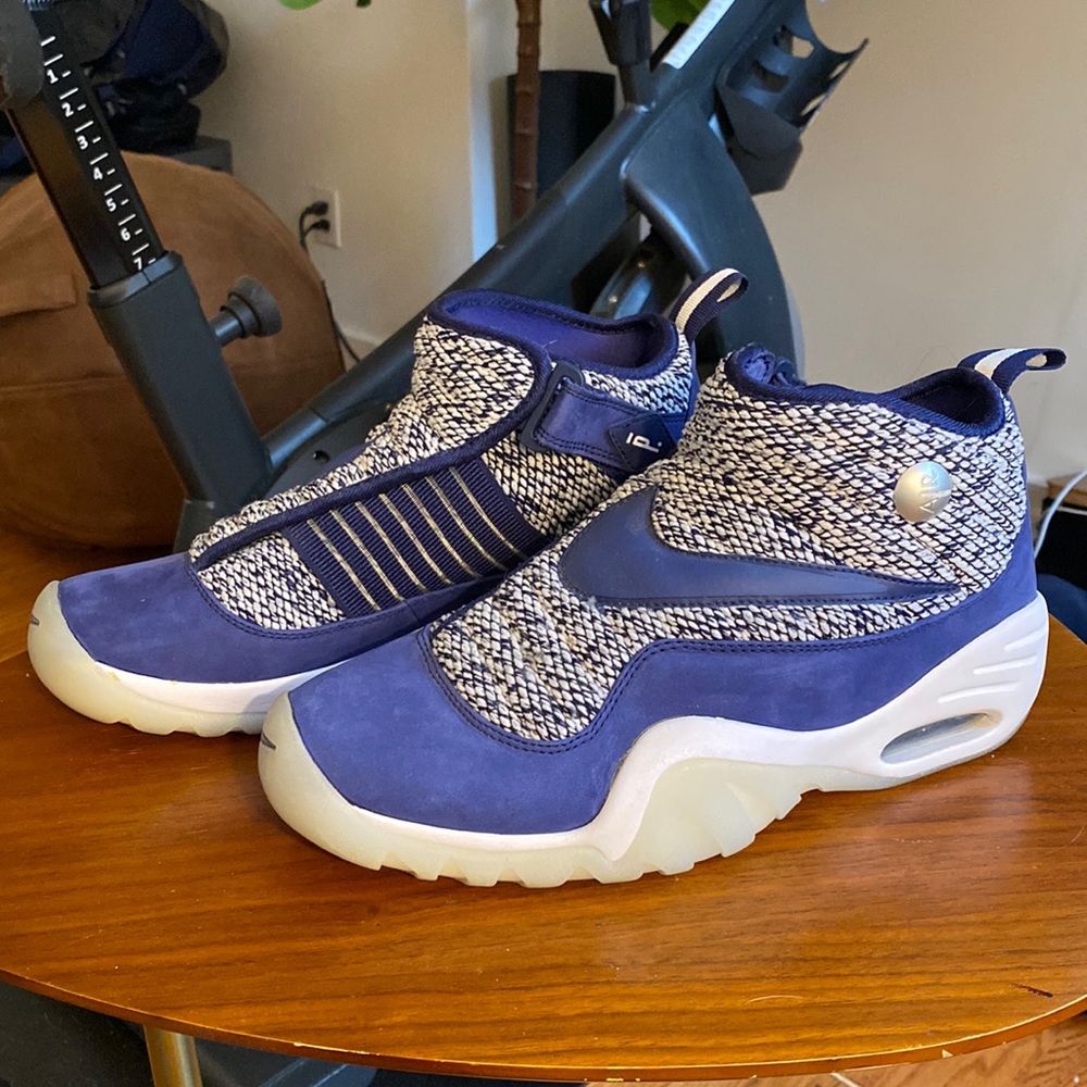 Nike Pigalle Air Shake NDestrukt, blue, men’s size 9.5
